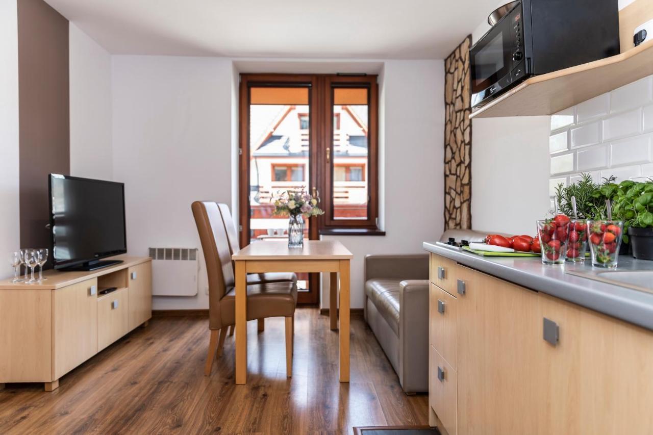 Udanypobyt Apartamenty Przy Dolinach E I F Kościelisko Exteriér fotografie