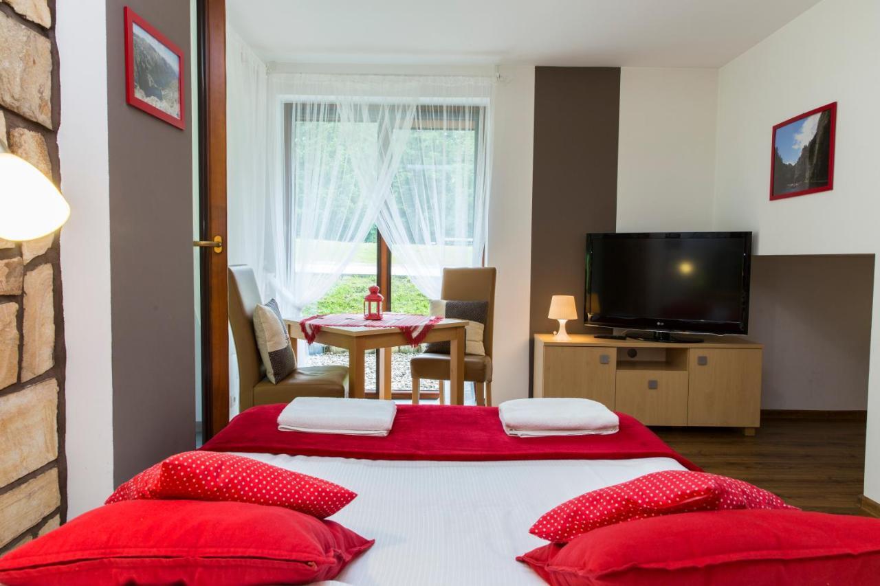 Udanypobyt Apartamenty Przy Dolinach E I F Kościelisko Exteriér fotografie
